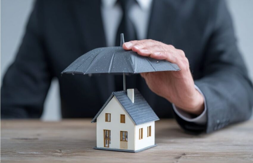 The insurance agent has a unique way to connect with the audience in innovative ways.
