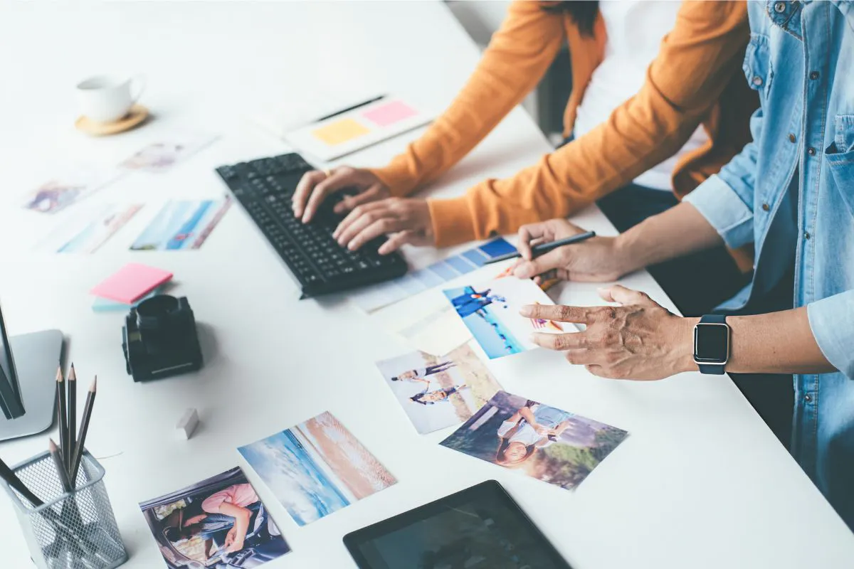 Two people planning their digital marketing campaigns